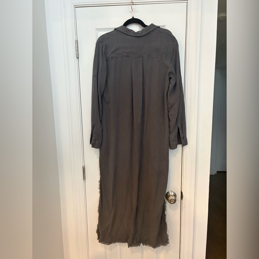 Cloth & Stone Long Button-Down Shirt Dress - Picture 10 of 10
